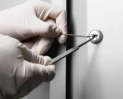 Lock Key Store Westerville, OH 614-568-3910 Lock Key Store Westerville, OH 614-568-3910 - 14-Eviction-Locksmith